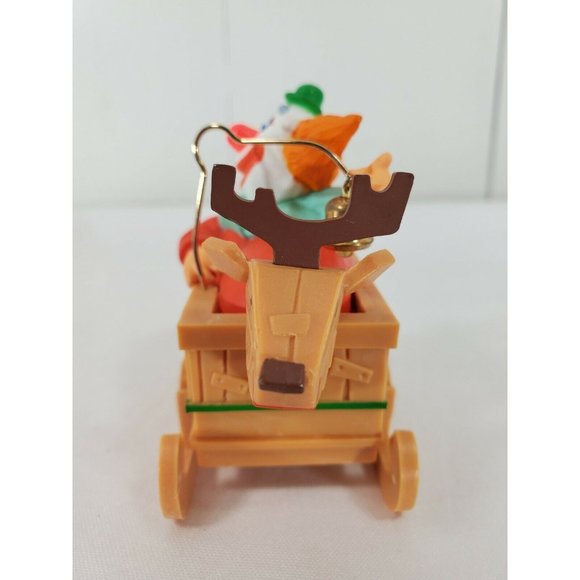 Vintage 1988 Hallmark Christmas Ornament CLOWN reindeer Play Jingle Bells - Picture 3 of 10